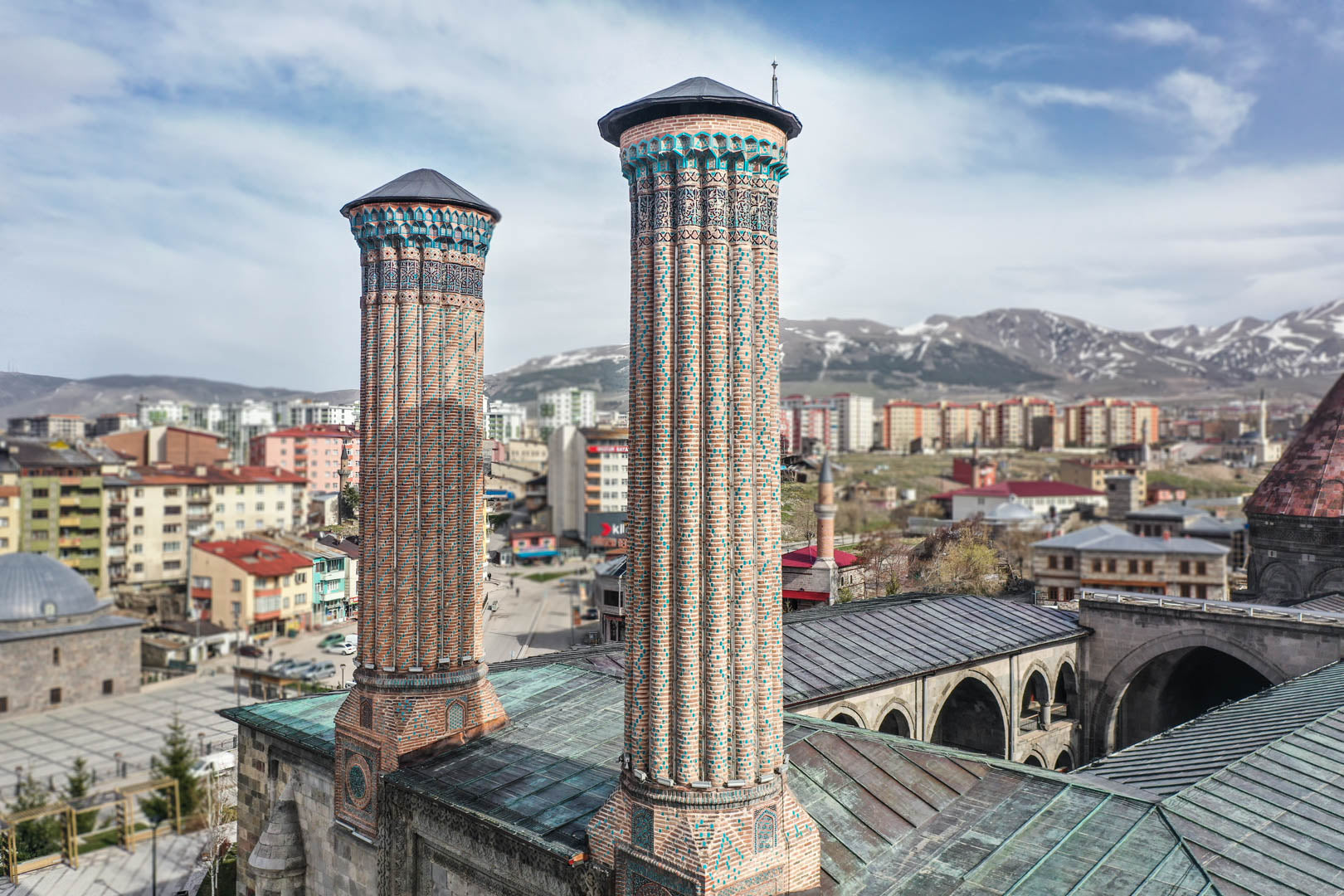 Çifte Minareli Medrese Erzurum