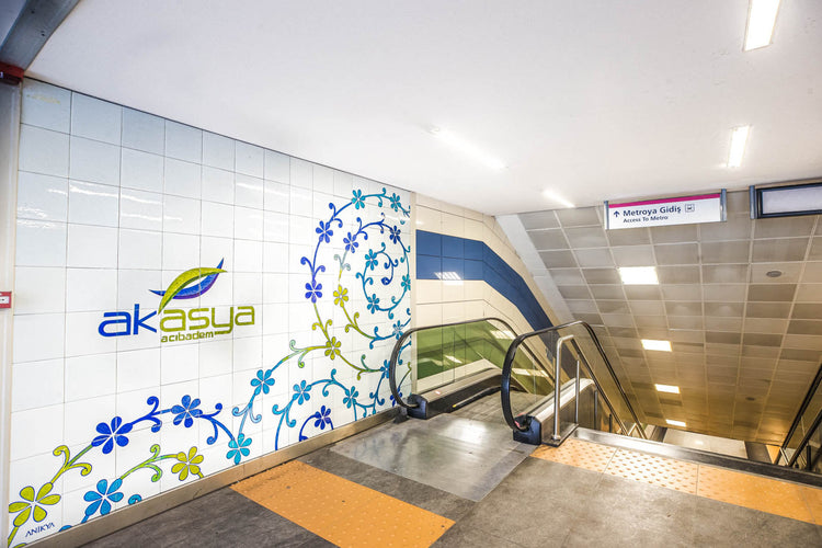 Ünalan Metro & Metrobüs İstasyonu İstanbul