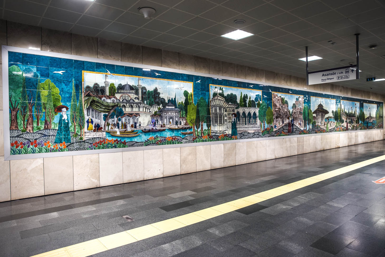 Üsküdar Metro İstasyonu İstanbul